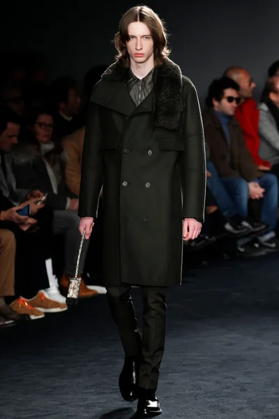 Look 6